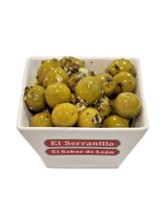 Manzanilla aliñada a las finas hierbas