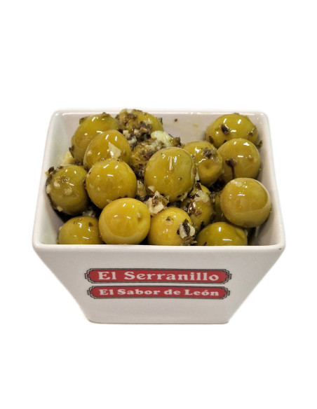 Manzanilla aliñada a las finas hierbas